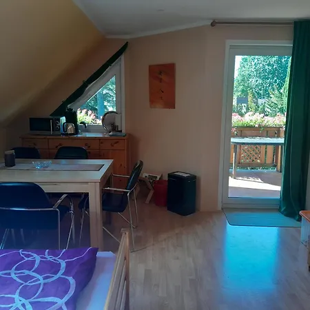 Bei Berlin Mit Sauna Und Fuß-spa *